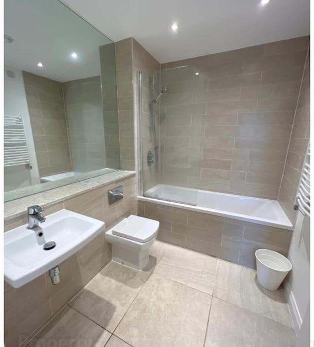 Ormeau Road Stylish Double Bedroom Luxury Apartment Belfast Zewnętrze zdjęcie
